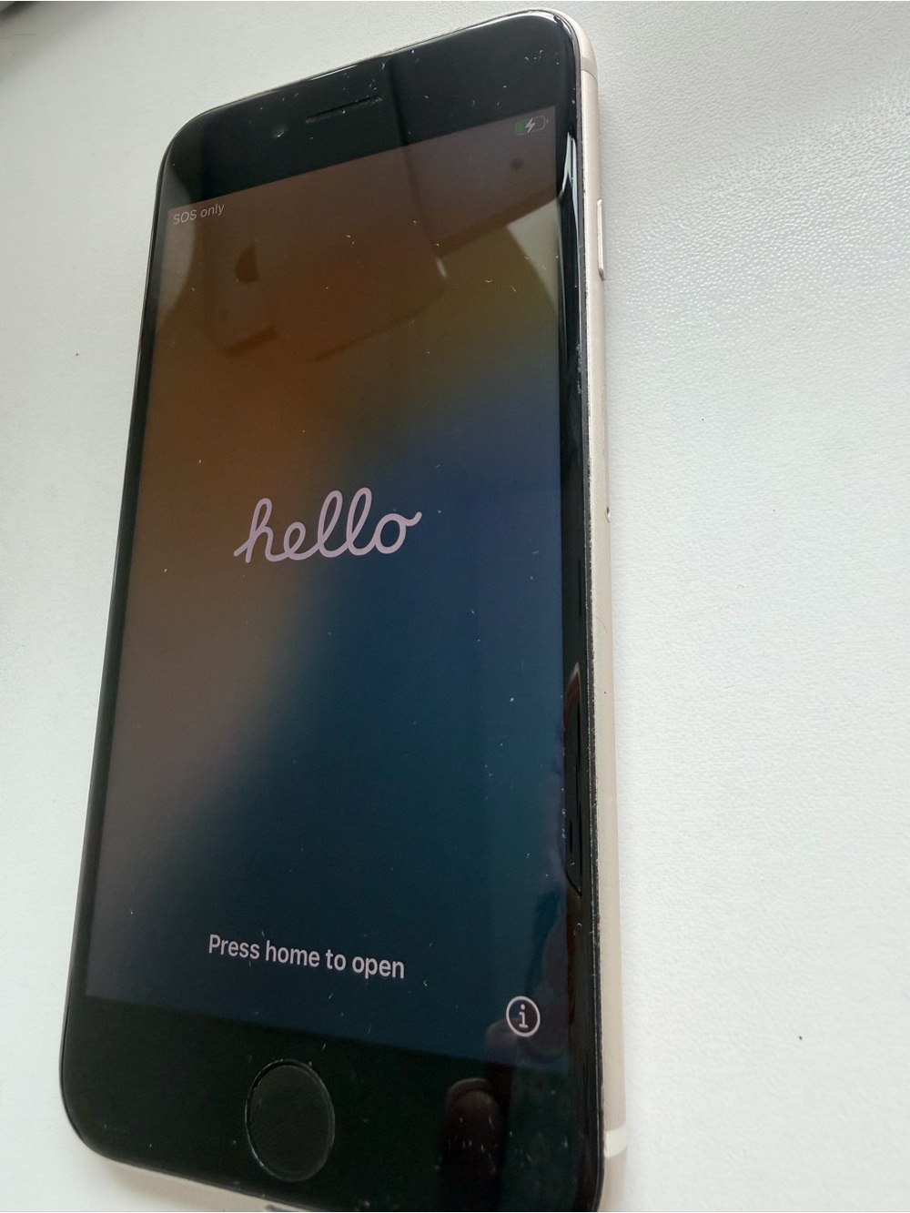 iPhone SE (3rd Gen) 64GB – Unlocked – Excellent Condition